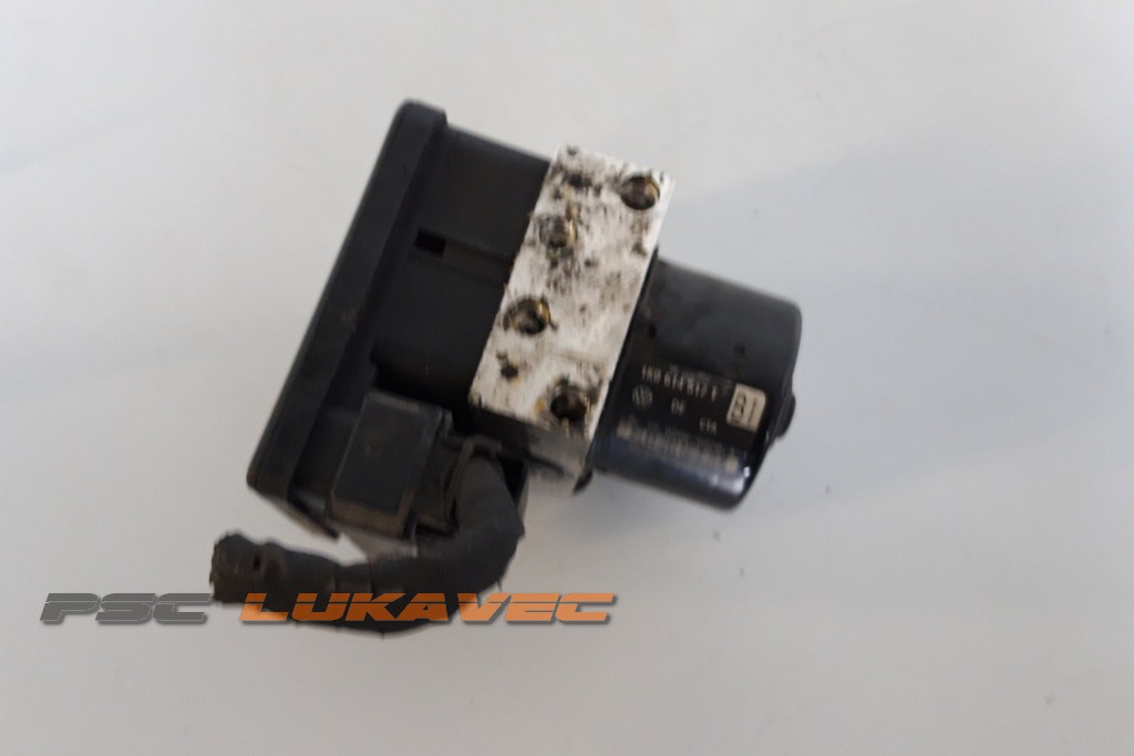 VW GOLF 5 ABS PUMPA GOLF 5 ABS CENTRALA 1K0614517T 1K0907379AA