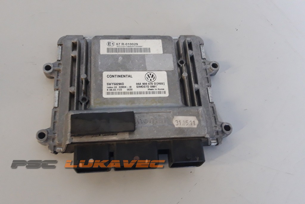 VW POLO KOMPJUTER MOTORA 06A906070D SIMOS7D