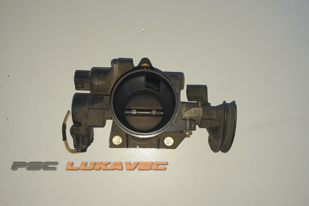 TOYOTA AYGO KLAPNA GASA 1.0i 8945252011 22210-0Q010