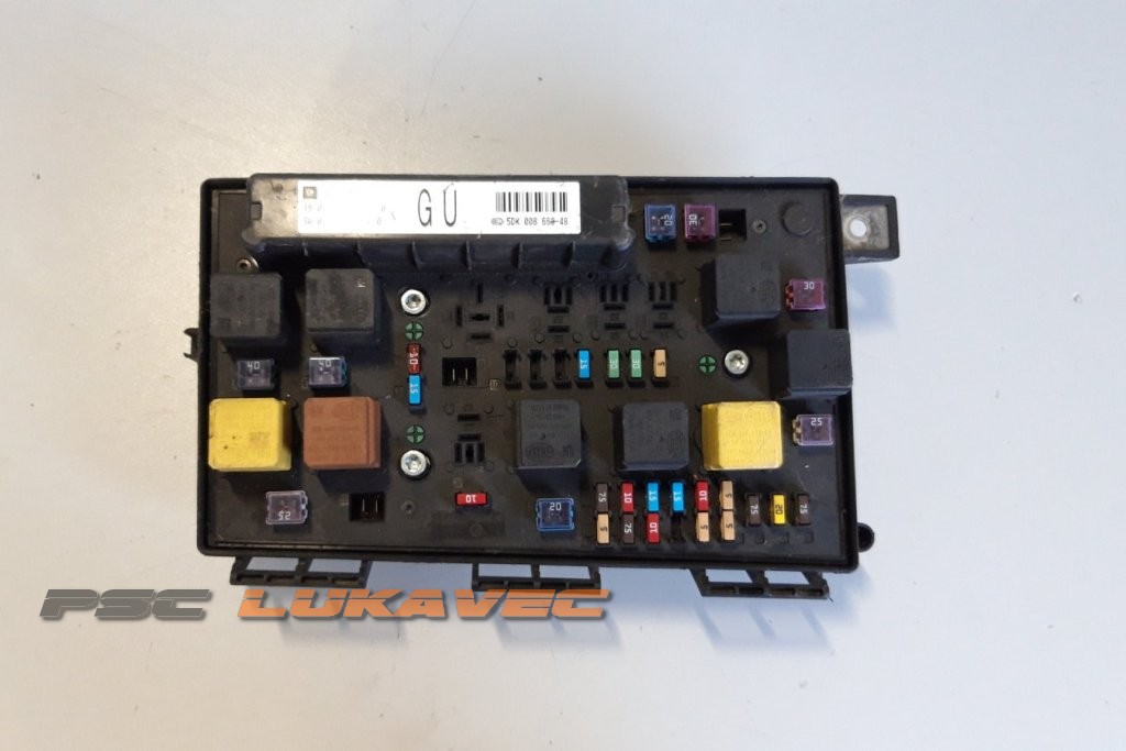 OPEL ASTRA H KUTIJA OSIGURAČA 13206748