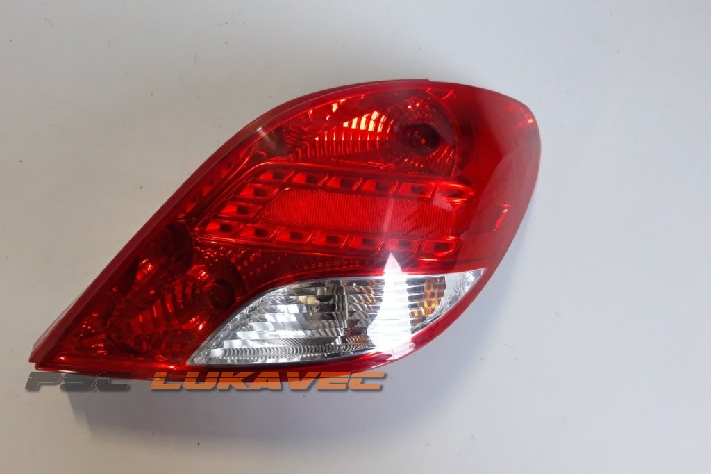PEUGEOT 207 ŠTOP SVJETLO DESNO 9686565980
