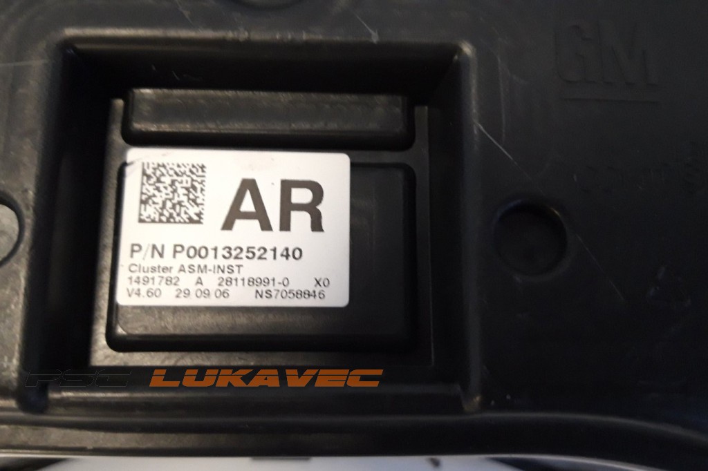 OPEL CORSA D KILOMETAR SAT CORSA D INSTRUMENT TABLA P0013252140