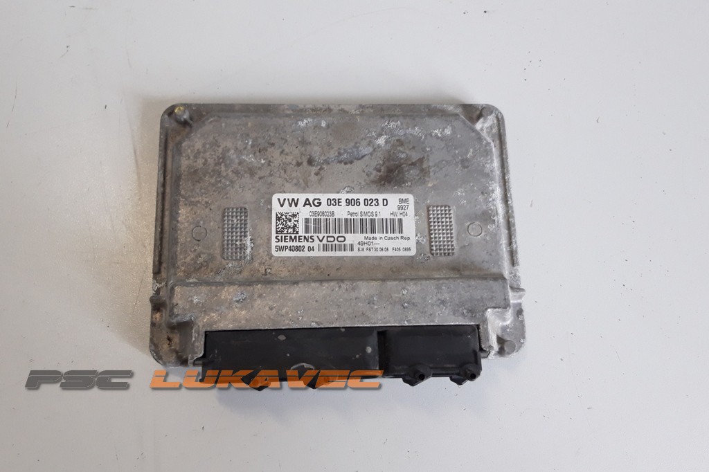 VW KOMPJUTER MOTORA SIMOS9.1 03E906023D 5WP40802