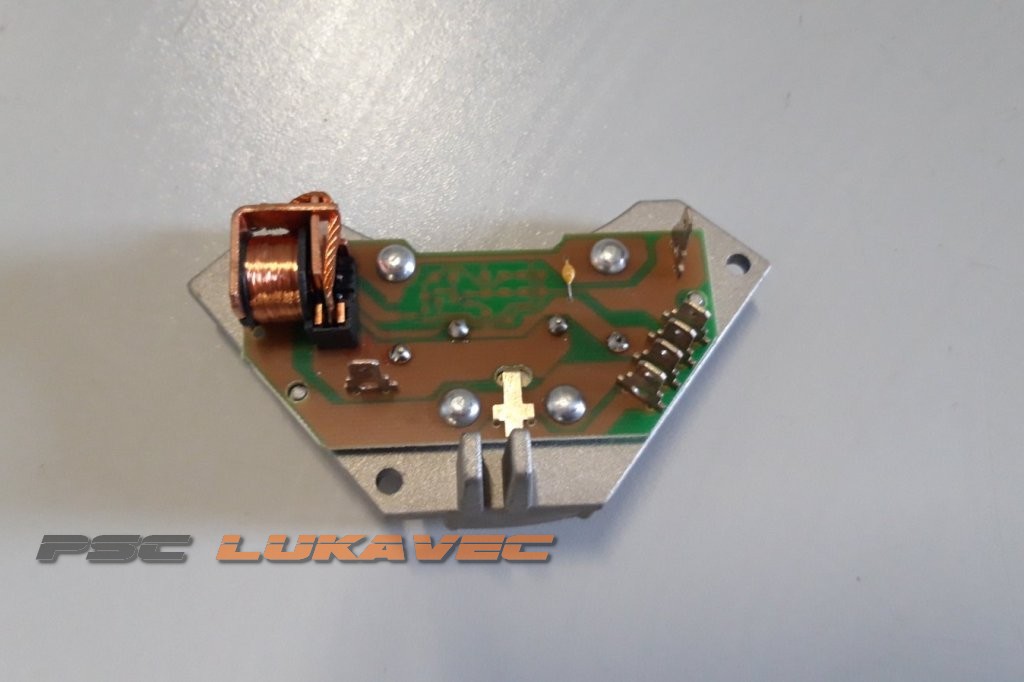 CITROEN SAXO OTPORNIK VENTILATORA  644178