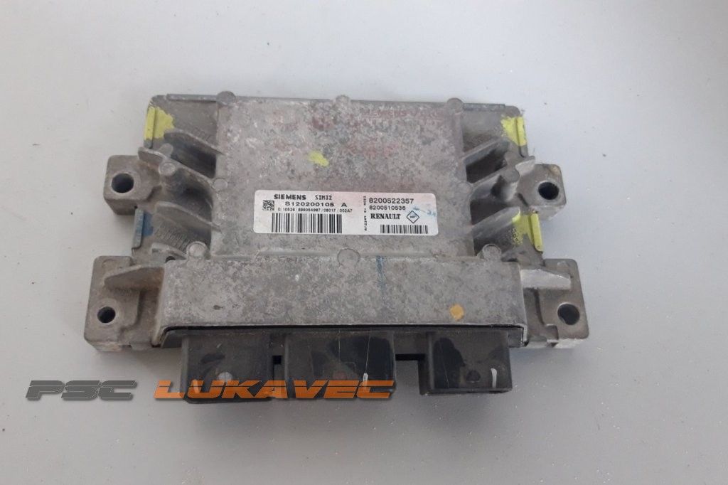 RENAULT CLIO 2 1.2 16v KOMPJUTER MOTORA SIM 32 8200522357