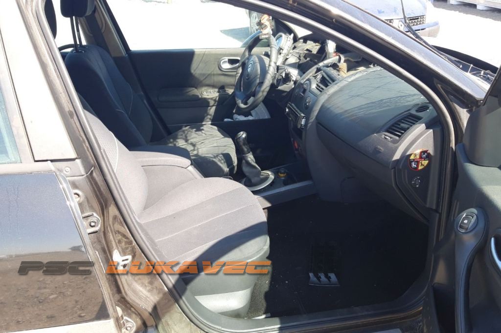 RENAULT MEGANE 2 SEDANE DIJELOVI 1.5 DCi 2004.