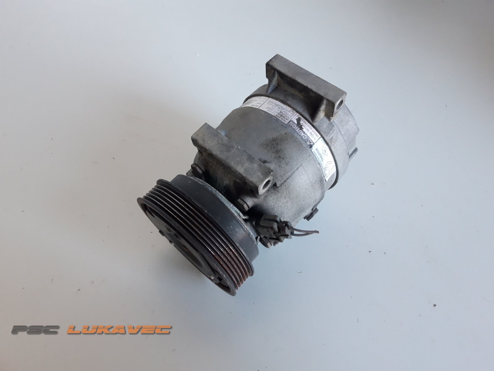 RENAULT SCENIC 1 KOMPRESOR KLIME 1.6 16v 7700103536