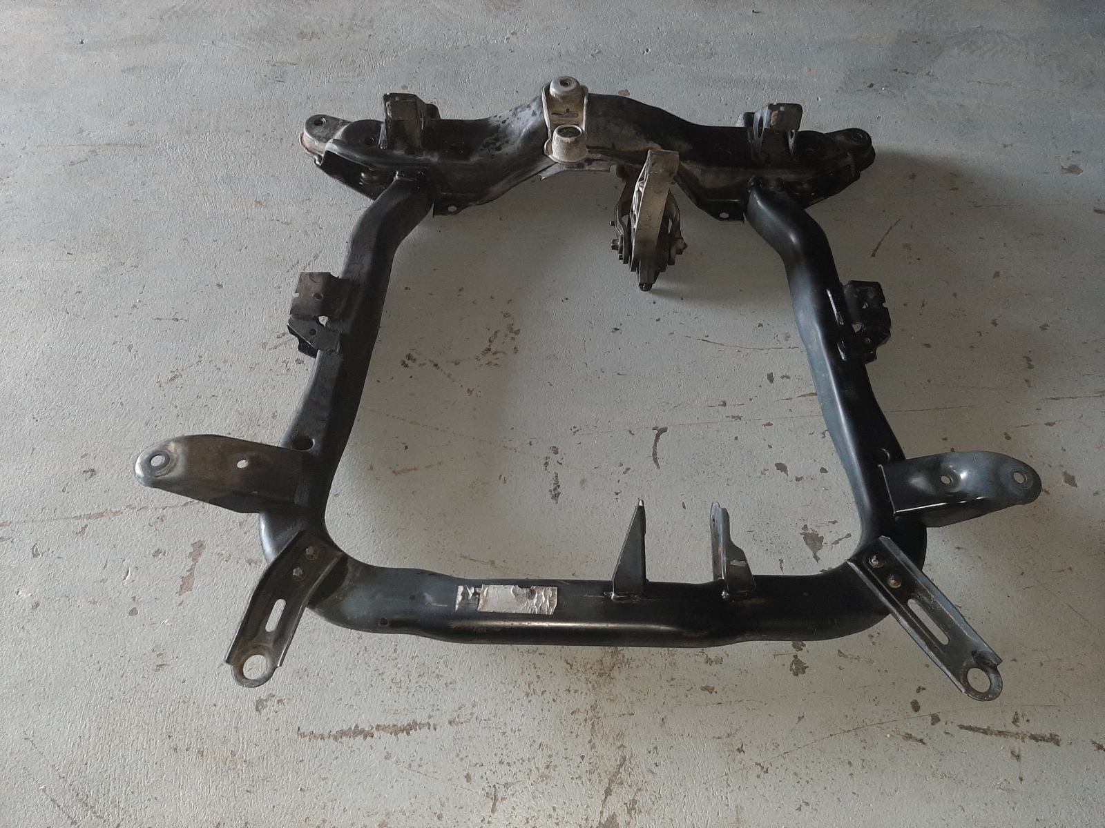 PREDNJI MOST CORSA C