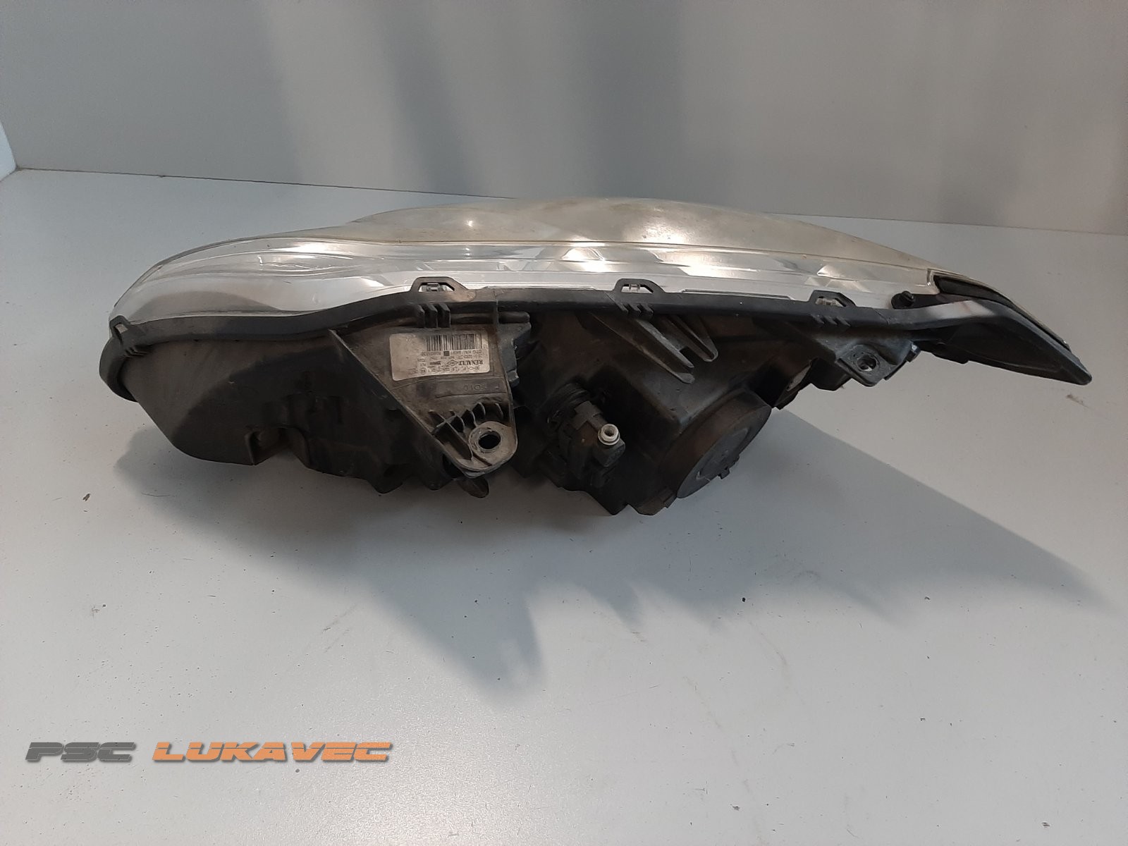 RENAULT LAGUNA 3 FAR DESNI 260100038R