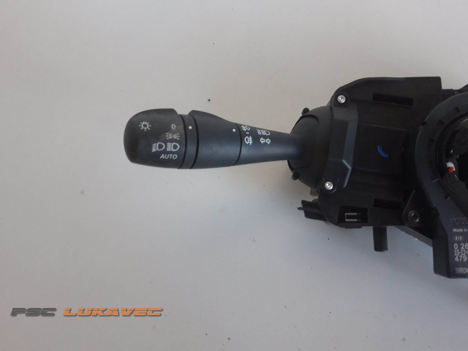 RENAULT CLIO 4 ZAVOJNICA VOLANA CLIO 4 PREKIDAČI VOLANA 255675887R