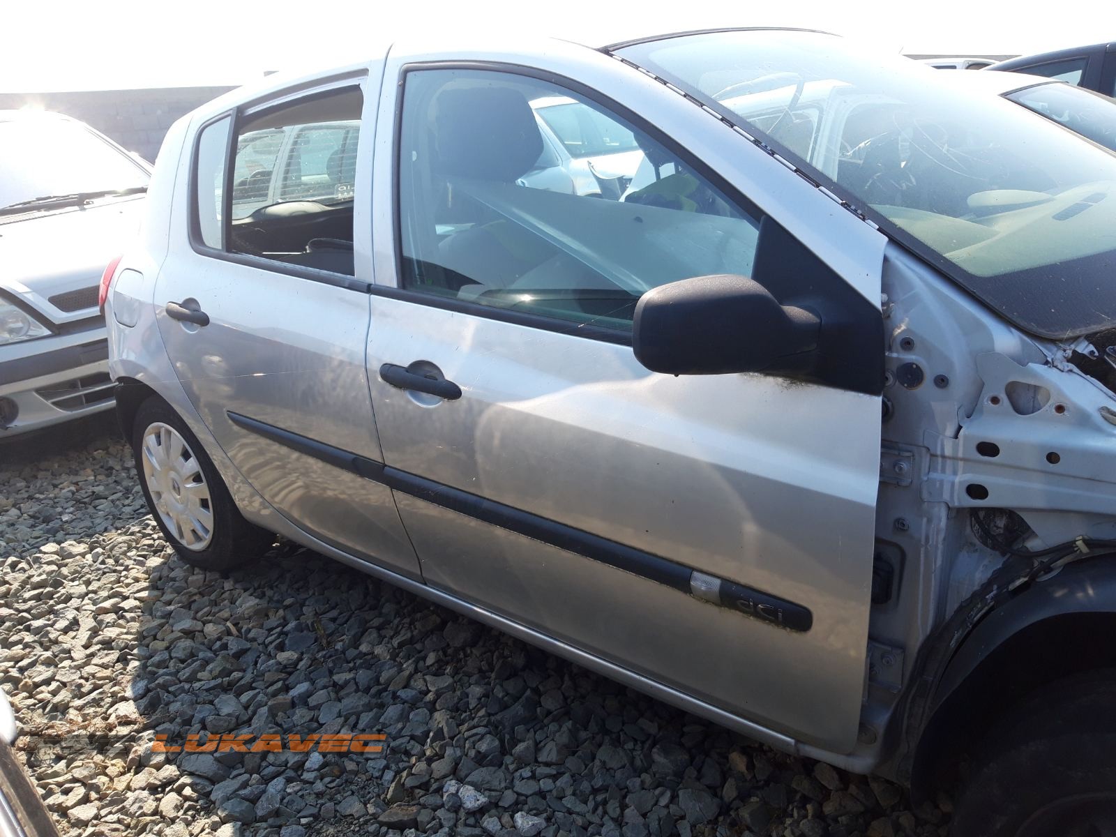 RENAULT CLIO 3 VRATA PREDNJA DESNA