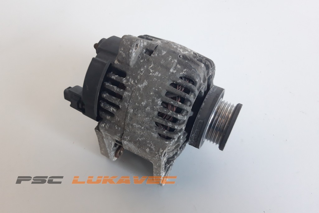 RENAULT SCENIC 2 ALTERNATOR 1.5 DCI 8200100907 VALEO