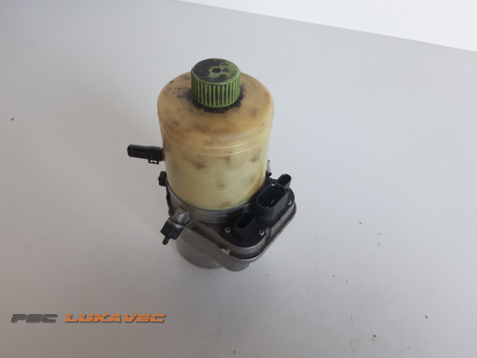 VW POLO SERVO PUMPA 6Q0423376