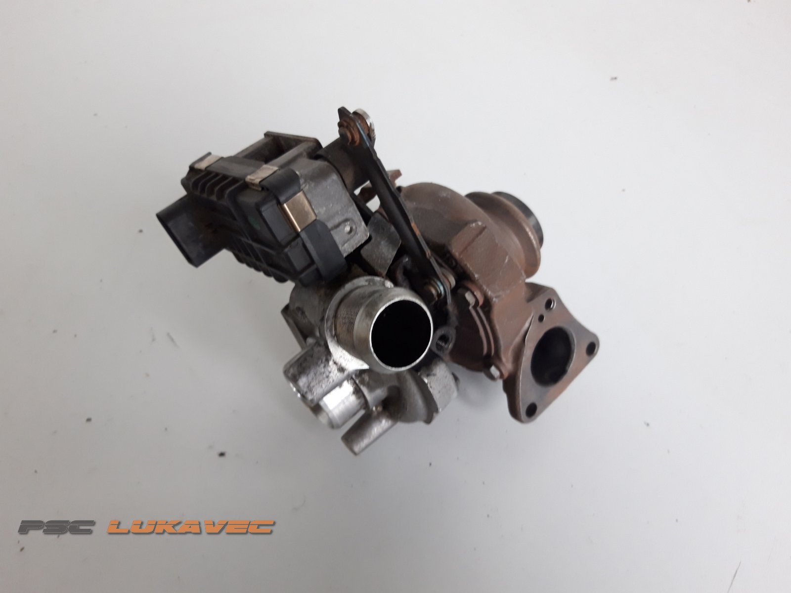 PEUGEOT 407 TURBINA 2.7 HDi 4U3Q6K682BJ