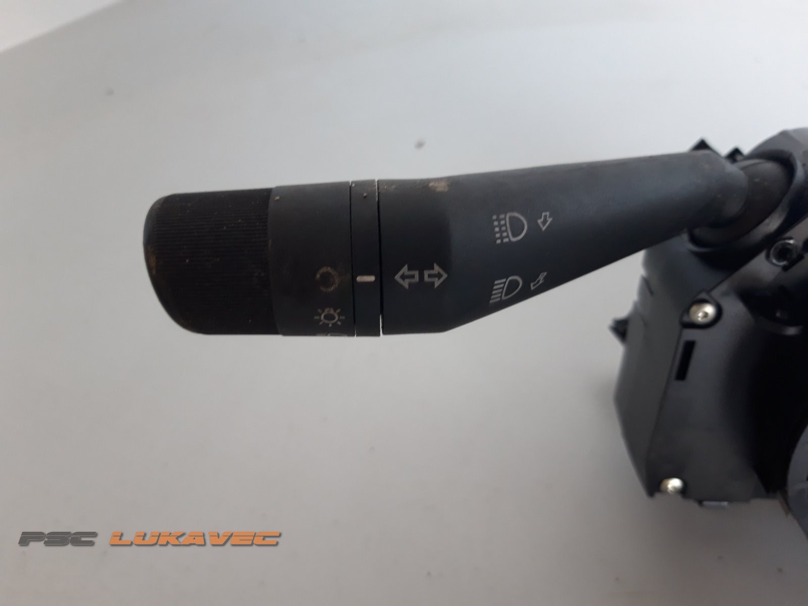FIAT GRANDE PUNTO ZAVOJNICA VOLANA 7355213130