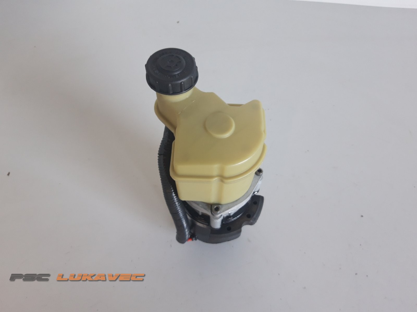 RENAULT KANGOO SERVO PUMPA 1830426102