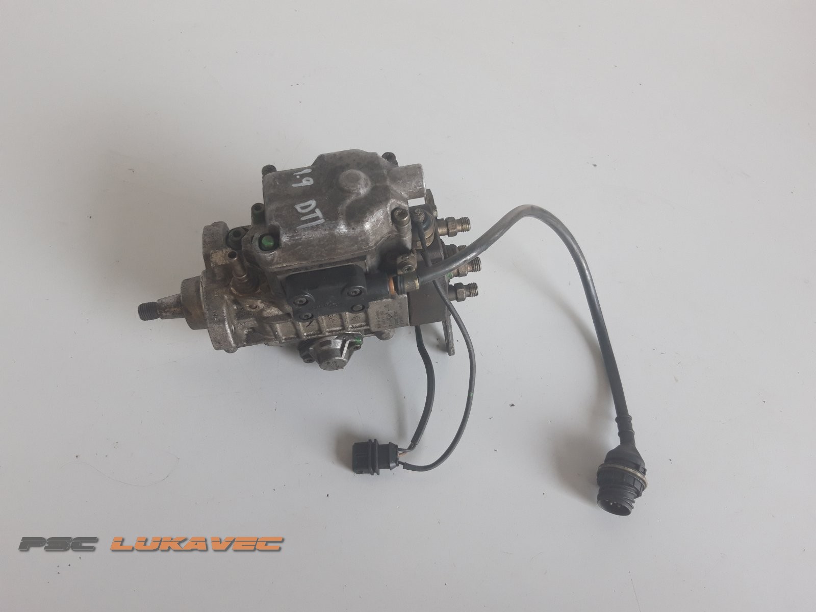 RENAULT MEGANE 1 BOSCH PUMPA GORIVA 1.9 DTi 8200048193