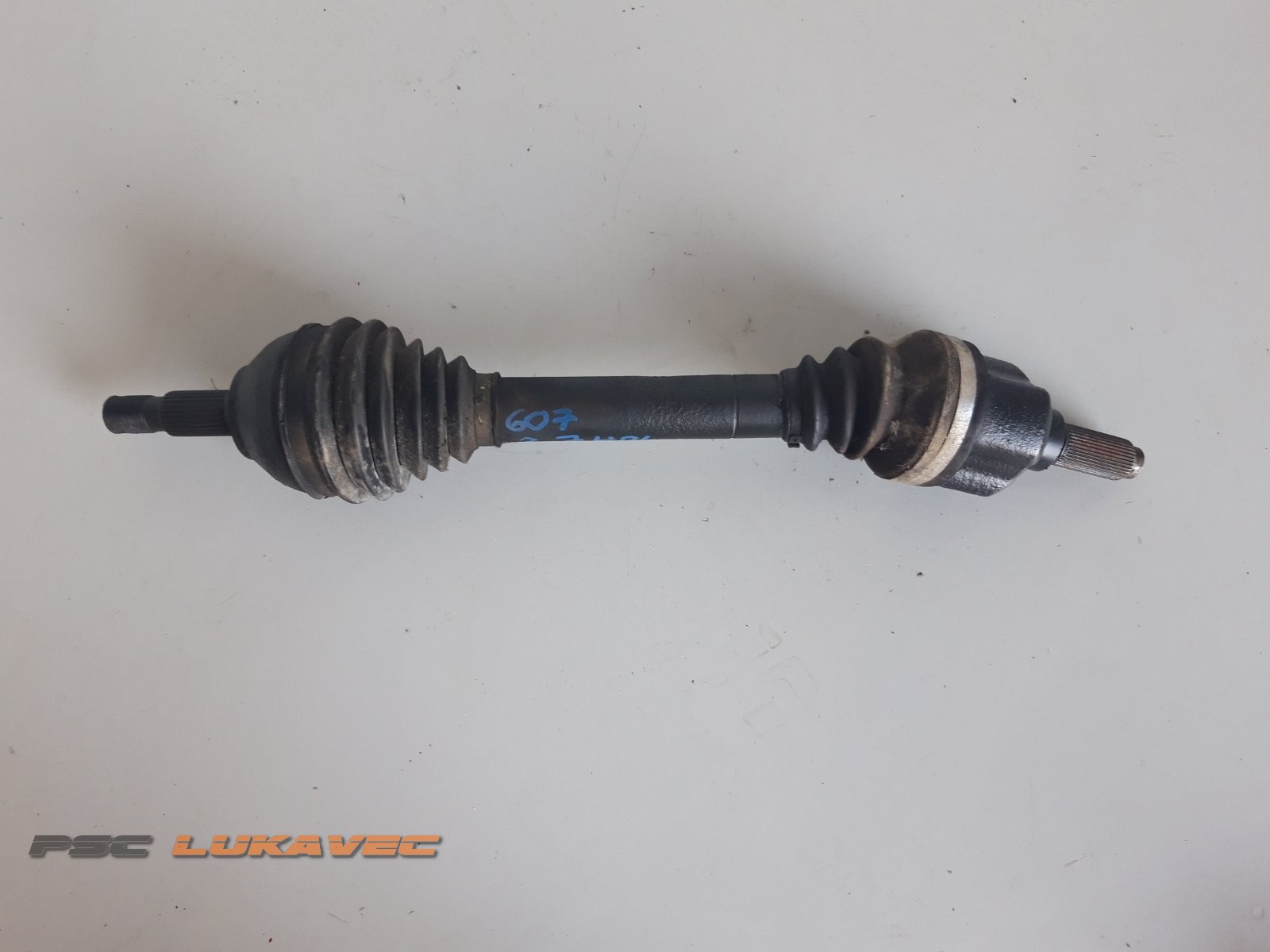 PEUGEOT 607 POLUOSOVINA LIJEVA 2.7 HDi 3272JP