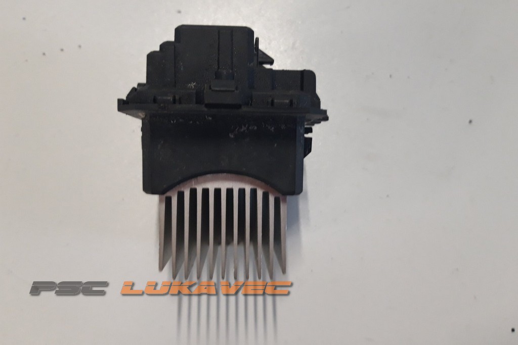 RENAULT CLIO 4 OTPORNIK VENTILACIJE T1000034ZC02