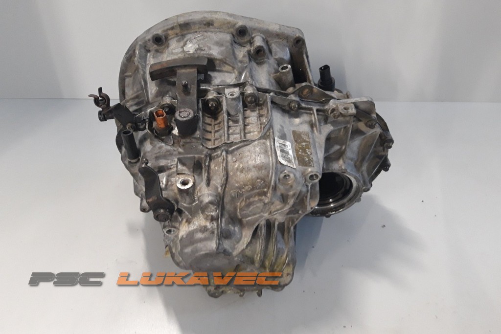 OPEL VIVARO MJENJAČ VIVARO GETRIBA 1.9 CDTi PK6