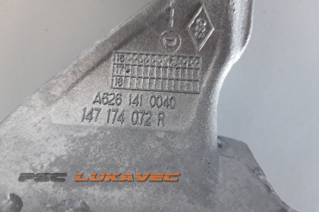 RENAULT SCENIC 4 NOSAČ EGR VENTILA 1.6 DCI 147174072R
