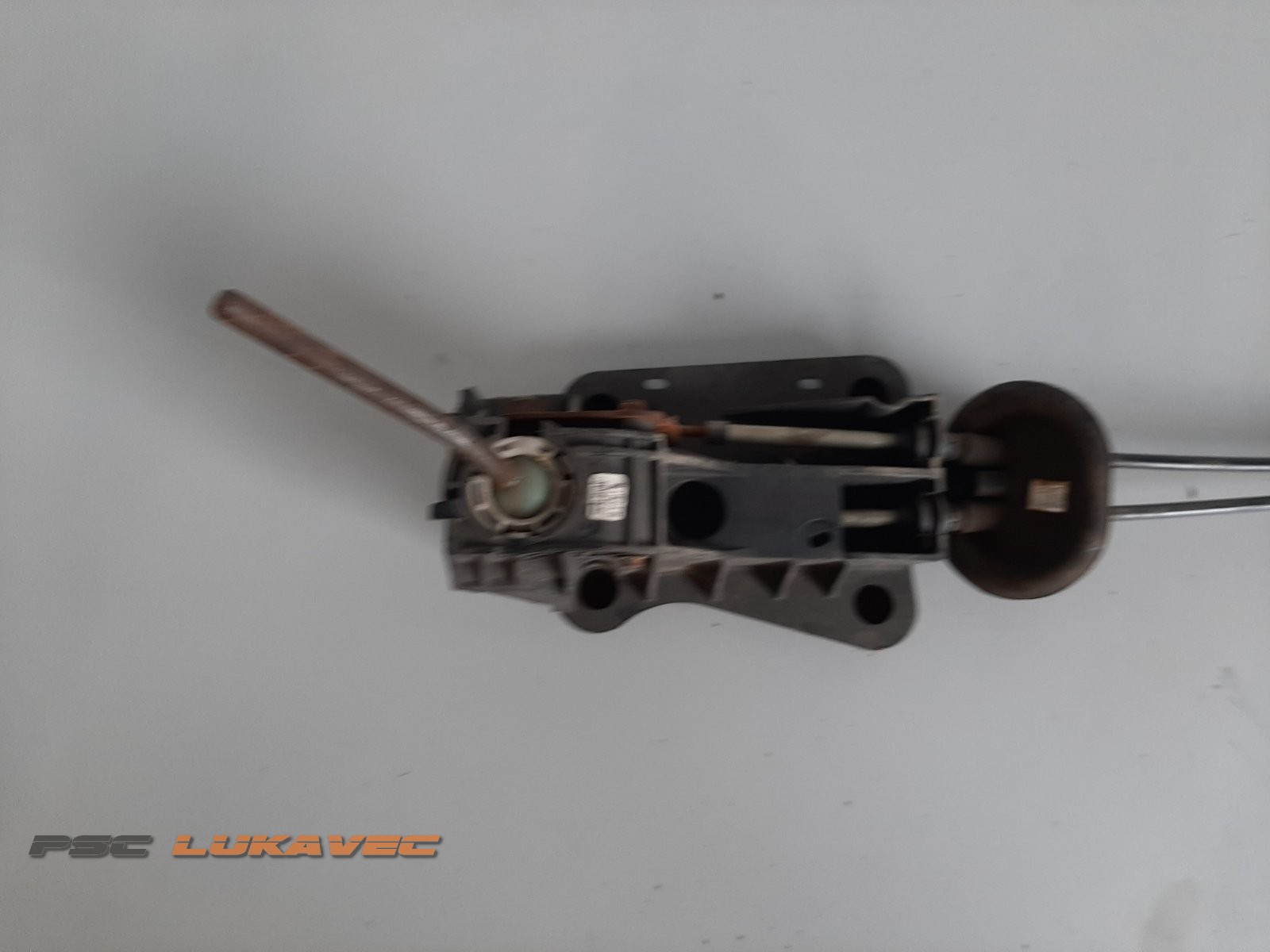 PEUGEOT 307 SAJLE MJENJAČA 307 SAJLE BIRAČA BRZINA 2400JK