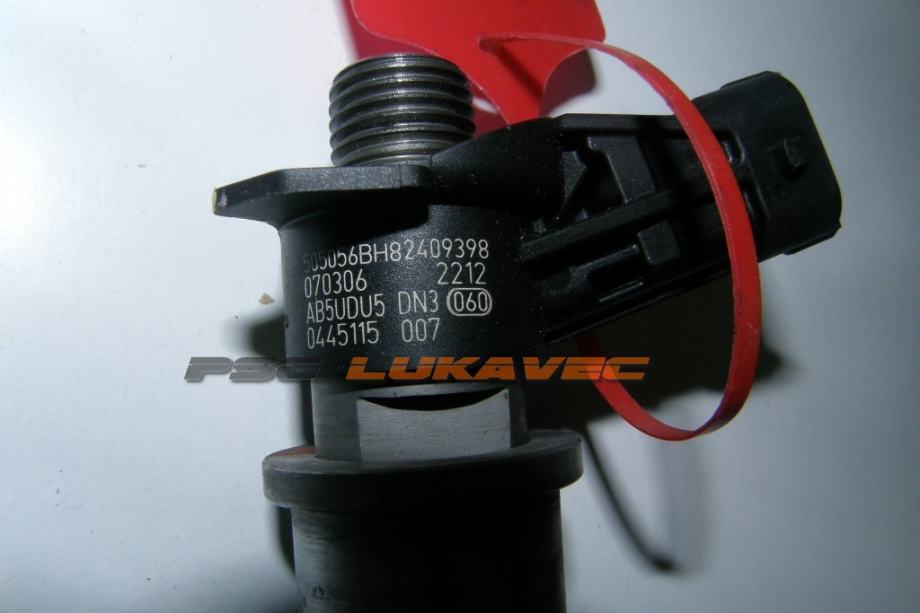 INJEKTOR 2.0 DCI RENAULT  0445115007 0445115022