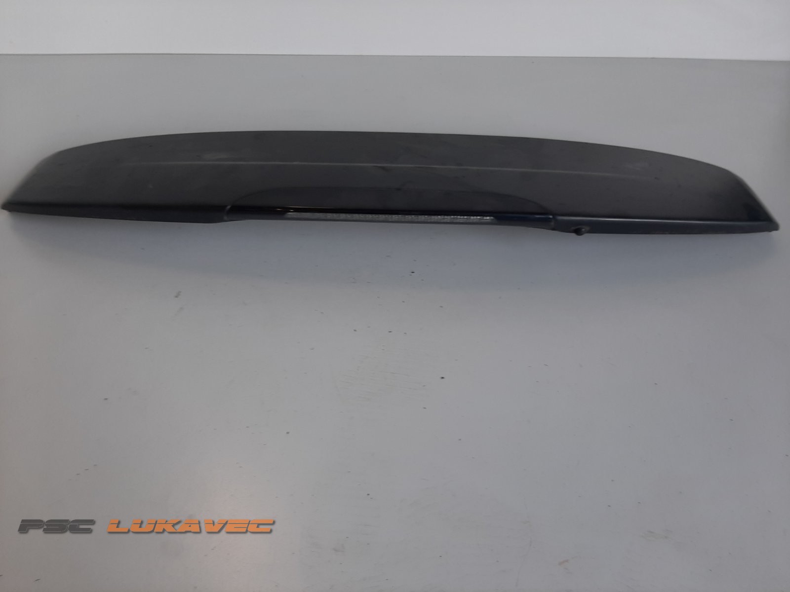 RENAULT CLIO 2 TREĆE ŠTOP SVJETLO SA SPOJLEROM