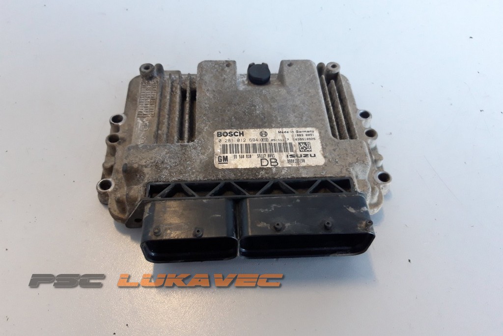 OPEL ASTRA H KOMPJUTER MOTORA 1.7 CDTi 55560810 0281012694