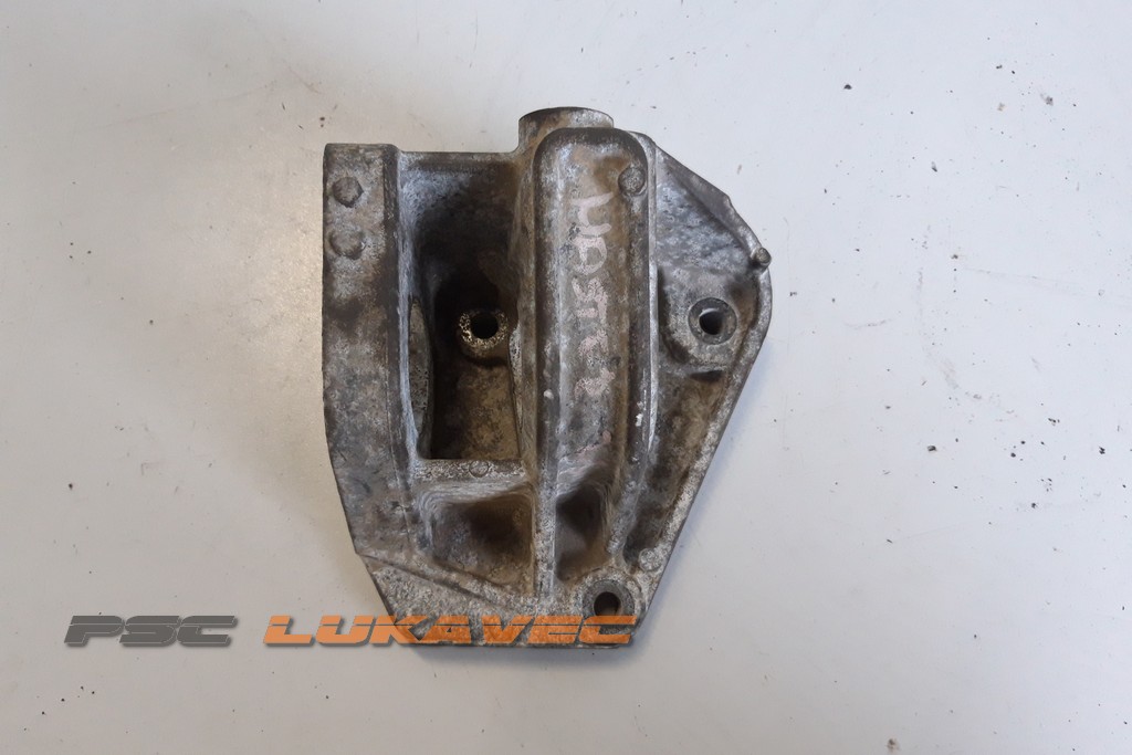 RENAULT MASTER NOSAČ POLUOSOVINE 2.5 DCi 2006.