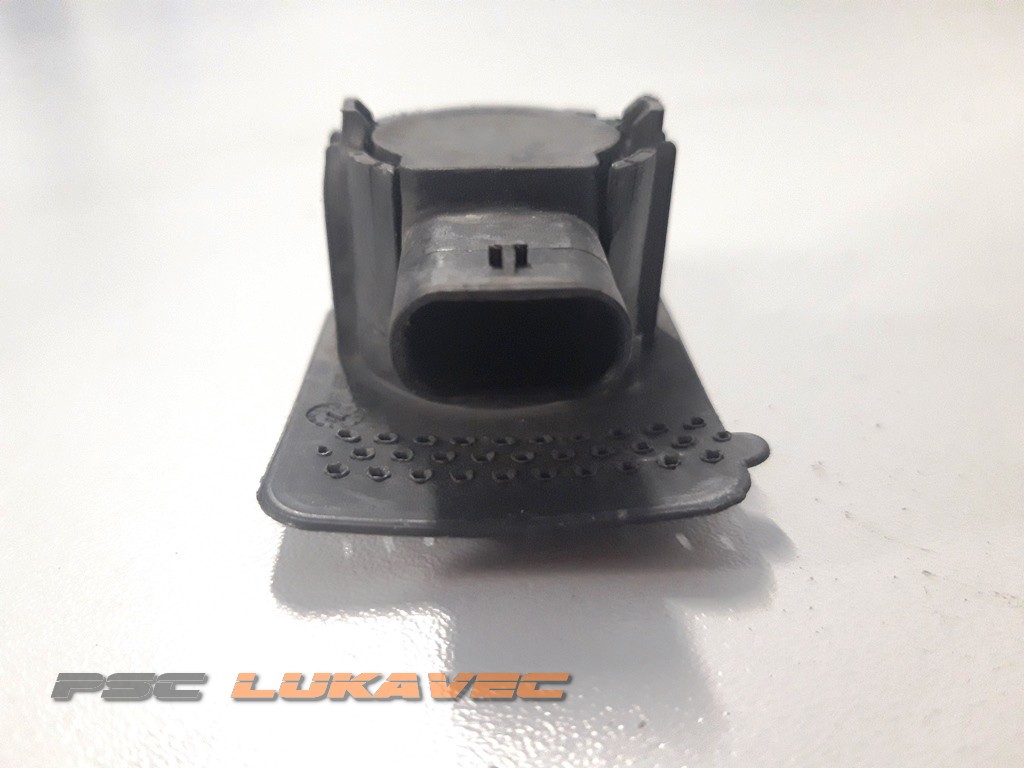 MERCEDES E KLASA W212 PARKING SENZOR A0009059300