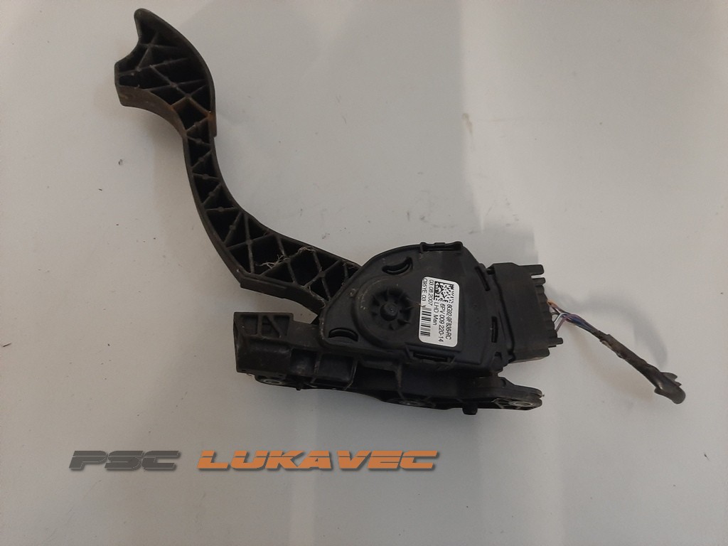 FORD MONDEO 4 POTENCIOMETAR GASA 2.0 TDCI 6G929F836RC