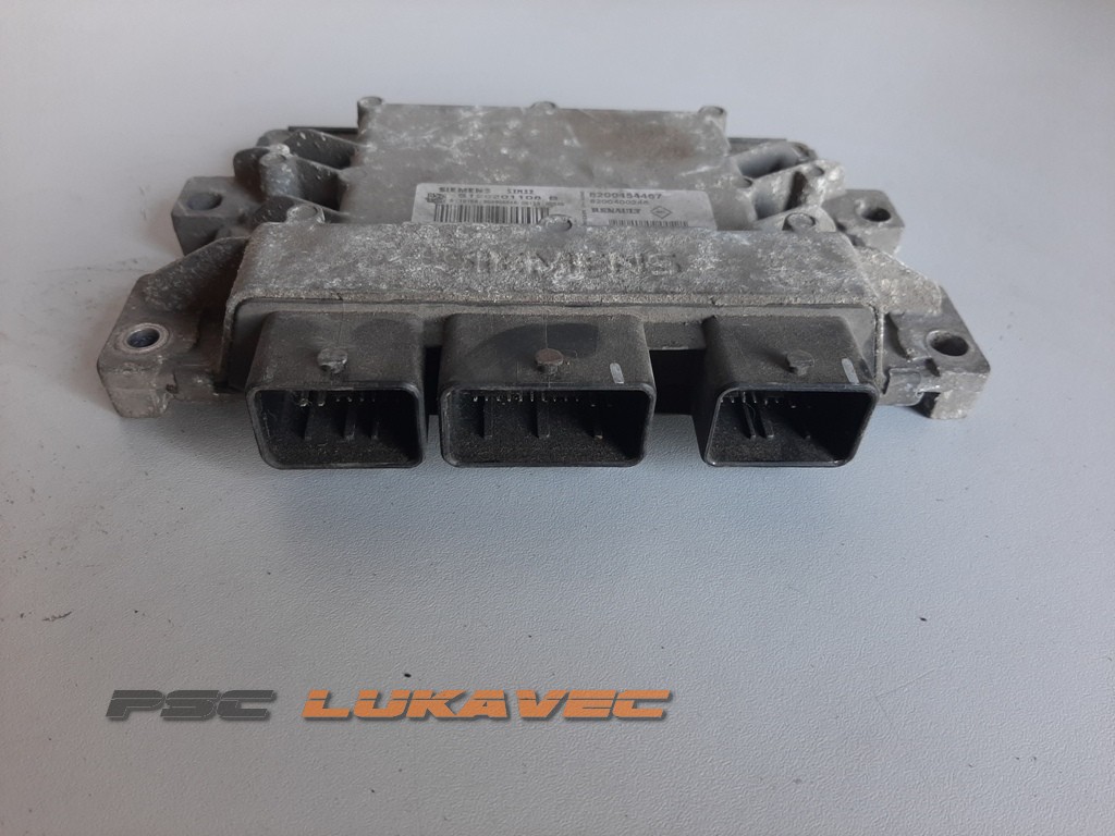RENAULT CLIO 2 KOMPJUTER MOTORA 1.2 16V 8200454467 SIM32 SIEMENS