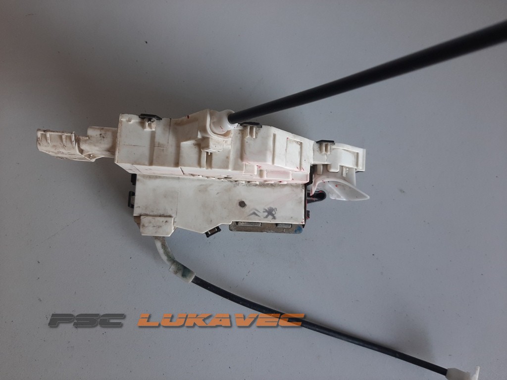 PEUGEOT 407 BRAVA VRATA PREDNJA LIJEVA