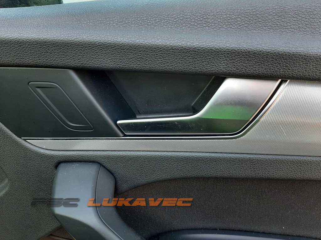 AUDI Q5 KVAKA VRATA PREDNJA DESNA