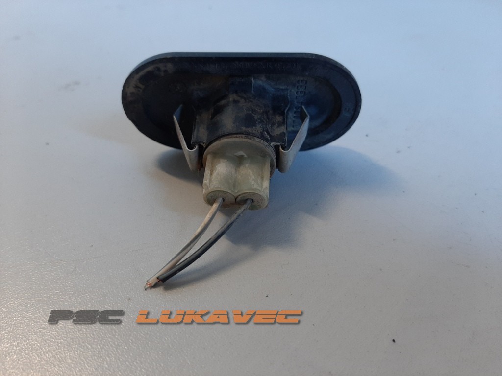 RENAULT TWINGO BOČNI ŽMIGAVAC LIJEVI 7700847333