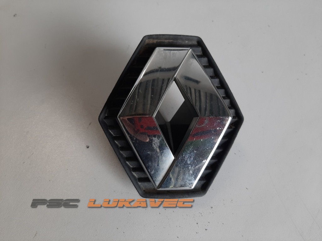 RENAULT CLIO 2 PREDNJI ZNAK 8200070031