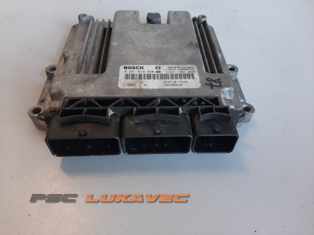 RENAULT TRAFIC KOMPJUTER MOTORA 2.0 DCI 237101754R 0281019840