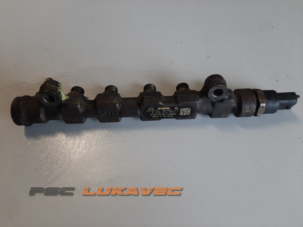 RENAULT RAMPA GORIVA 2.2 DCI RAIL RAMPA GORIVA 8200378703