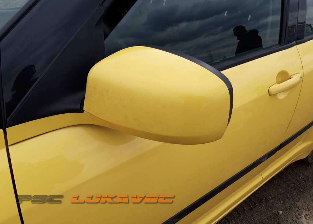 SUZUKI SWIFT RETROVIZOR LIJEVI 8470268L1026U