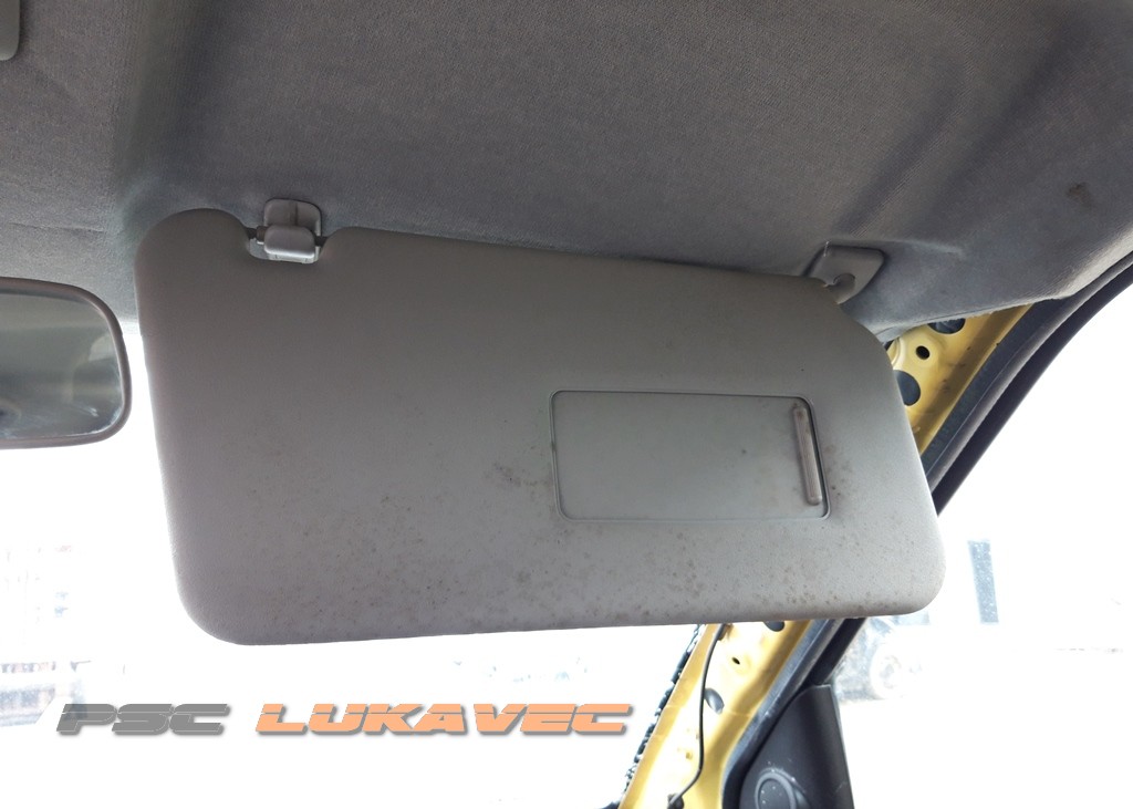SUZUKI SWIFT SUNCOBRAN DESNI 2007.