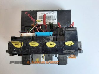 MERCEDES C KLASA W203 KUTIJA OSIGURAČA 2095451001