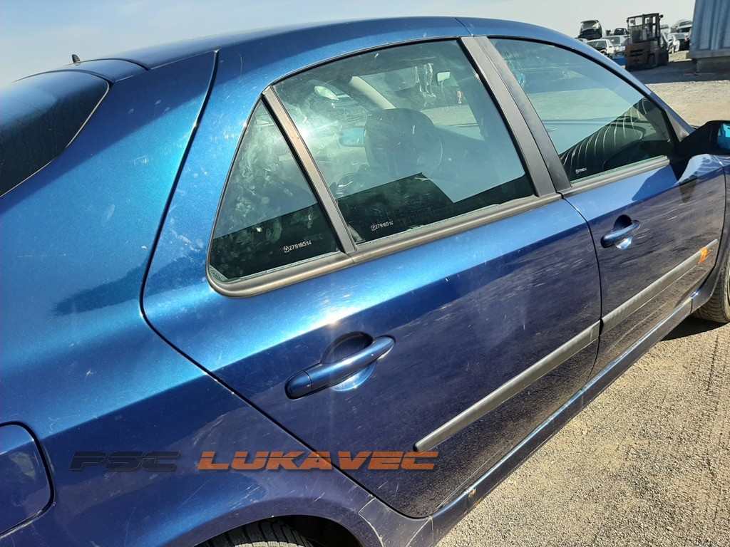 RENAULT LAGUNA 2 VRATA ZADNJA DESNA 2002.