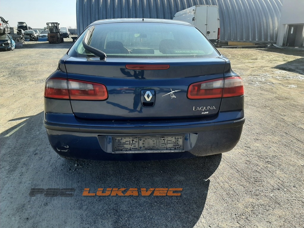 RENAULT LAGUNA 2 VRATA GEPEKA 2002.