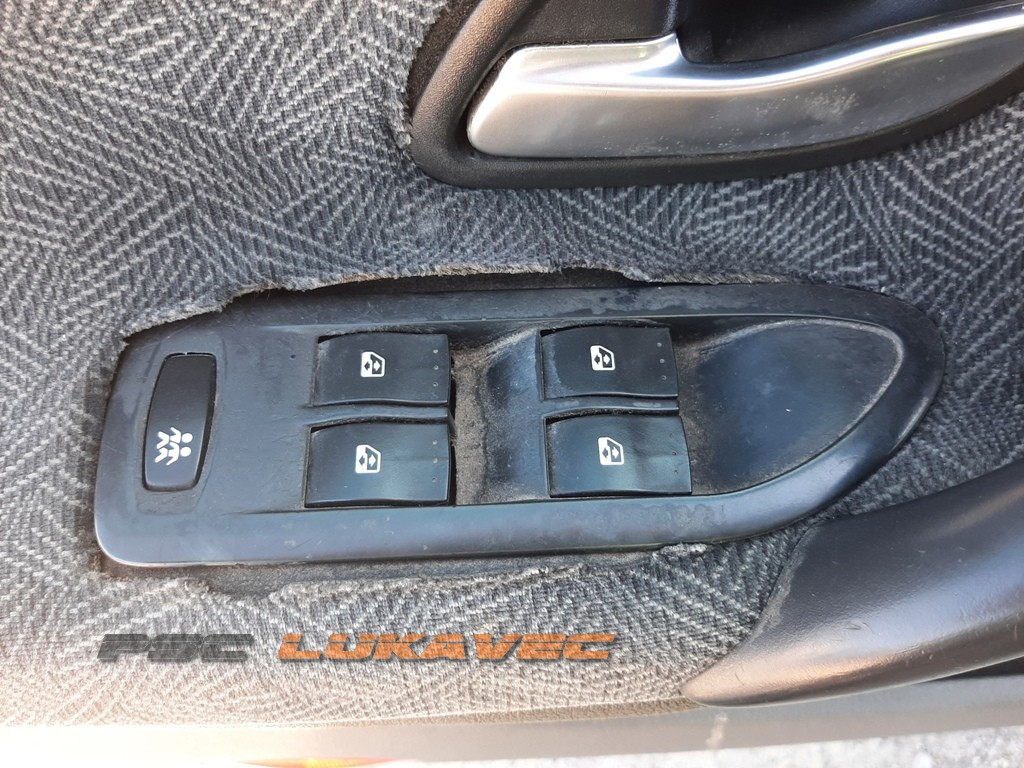 RENAULT LAGUNA 2 PREKIDAČI PODIZAČA STAKLA PREDNJI LIJEVI