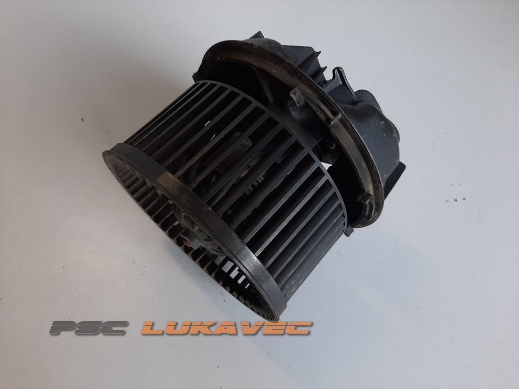 RENAULT MEGANE 2 VENTILATOR KABINE M030911X