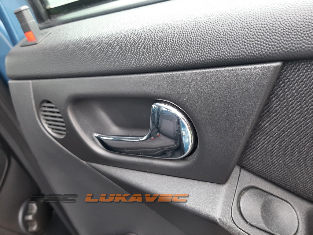 OPEL MERIVA A KVAKA VRATA ZADNJA DESNA