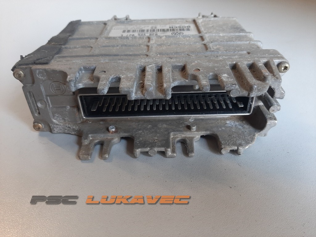 VW POLO KOMPJUTER MOTORA 1.0 0261203932 030906027E