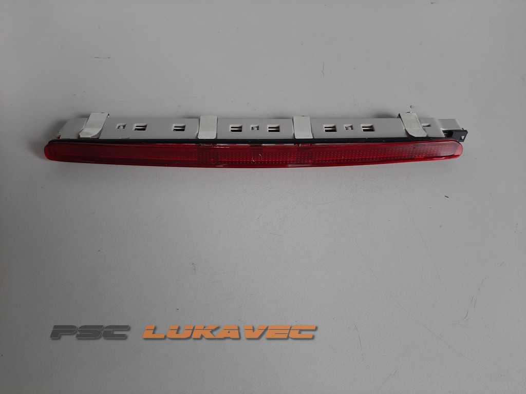 MERCEDES C KLASA TREĆE ŠTOP SVJETLO W203