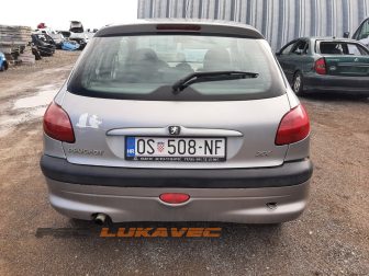 PEUGEOT 206 VRATA GEPEKA 2002.